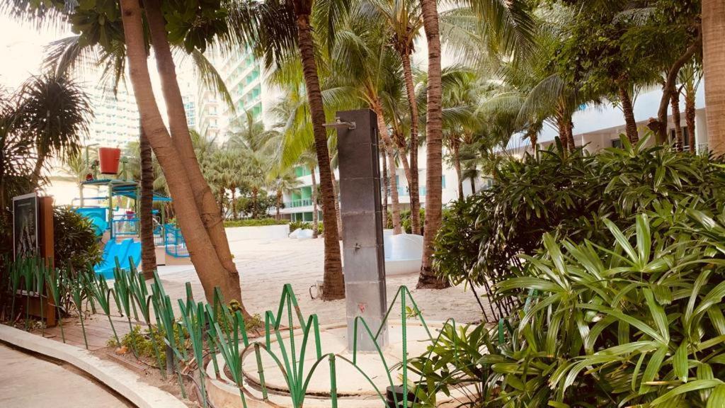Azure Urban Resort Paranaque City Eksteriør bilde